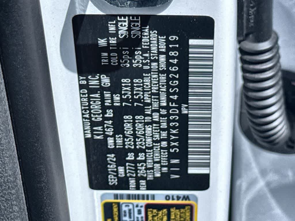 Certified 2025 Kia Sportage EX FWD image 29
