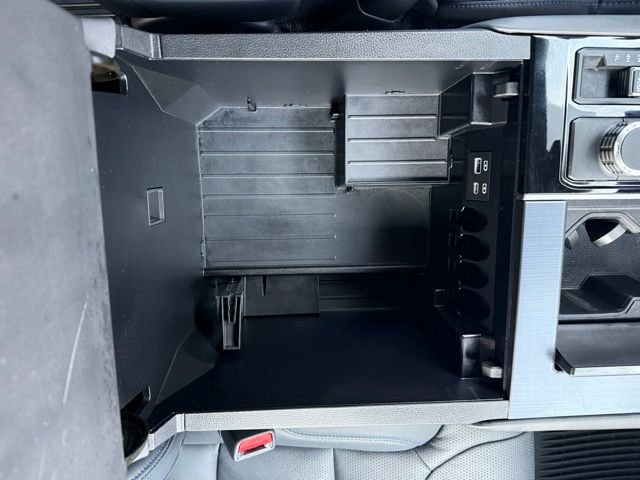 Used 2025 Toyota Tundra Platinum image 30