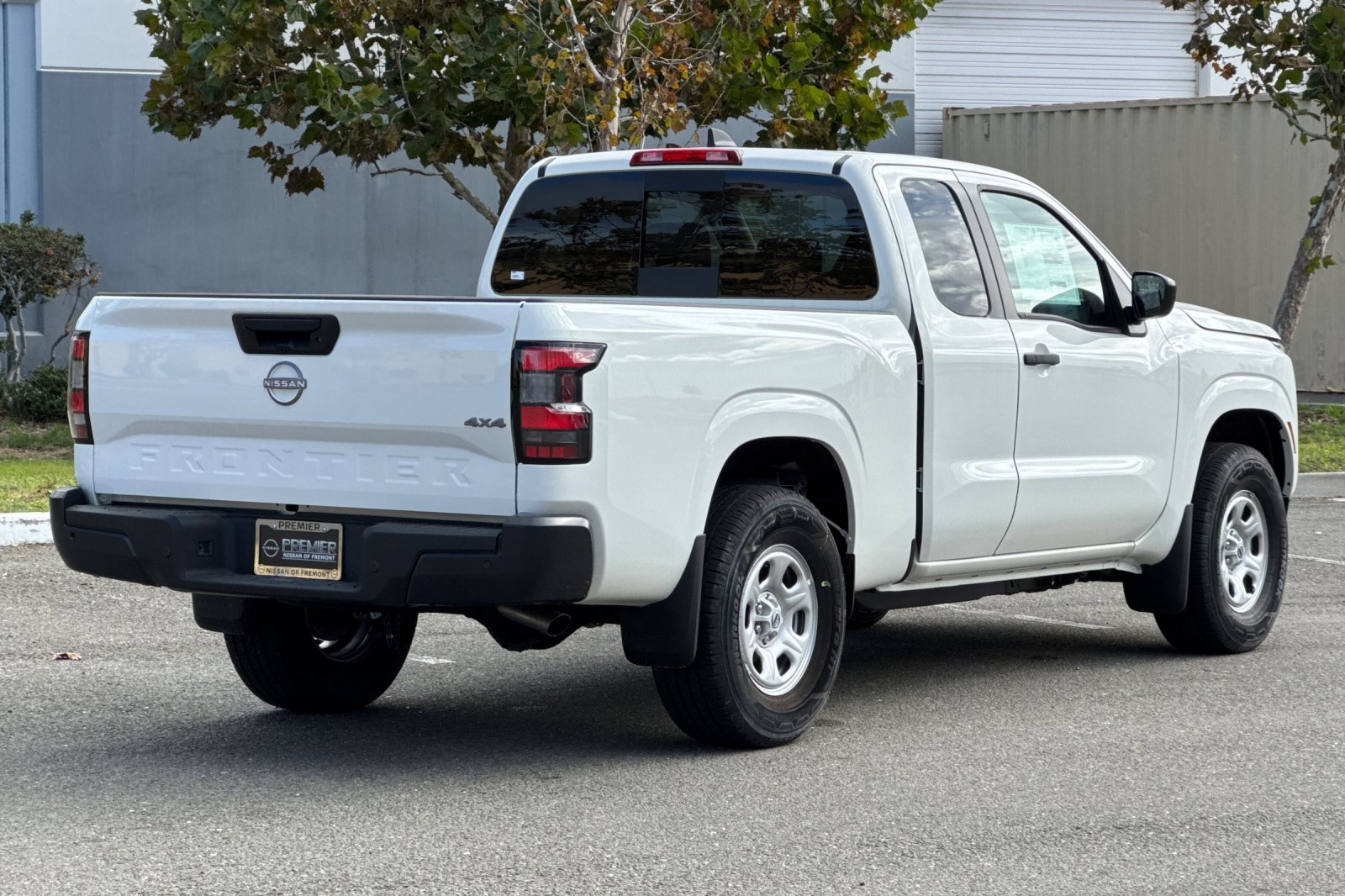 New 2026 Nissan Frontier S image 4