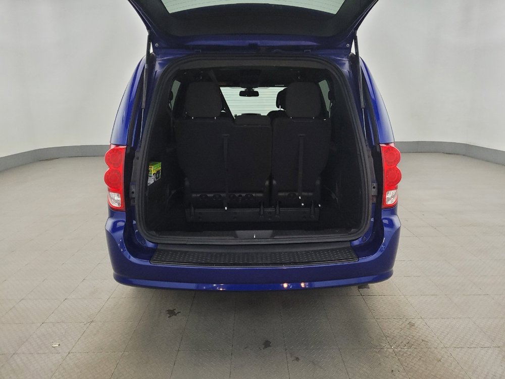Used 2019 Dodge Grand Caravan SE FWD image 29