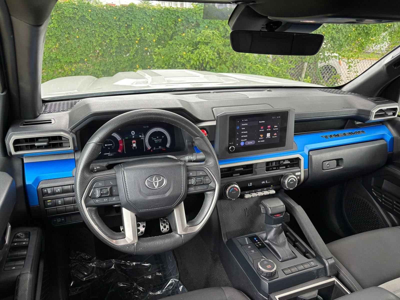 Used 2024 Toyota Tacoma TRD Sport image 34