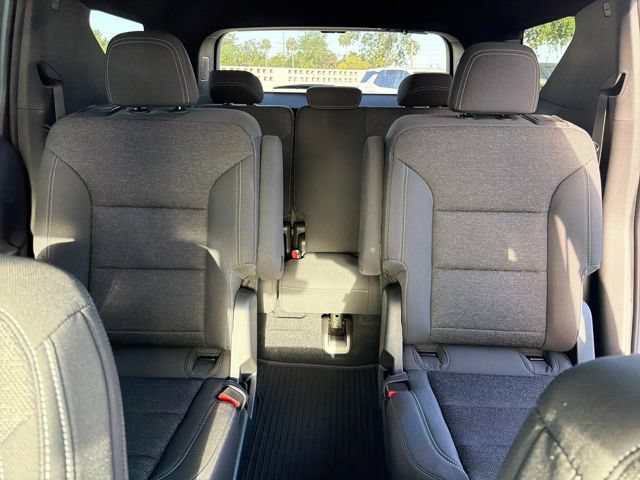 New 2026 Chevrolet Traverse LT w/ Sun and Wheel Package FWD image 24
