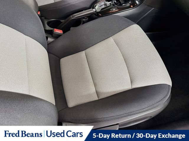 Used 2014 Chevrolet Cruze LS FWD image 36