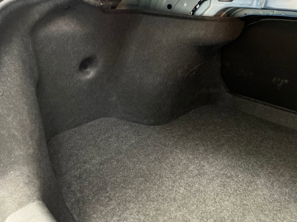 Used 2025 Nissan Sentra SV image 27