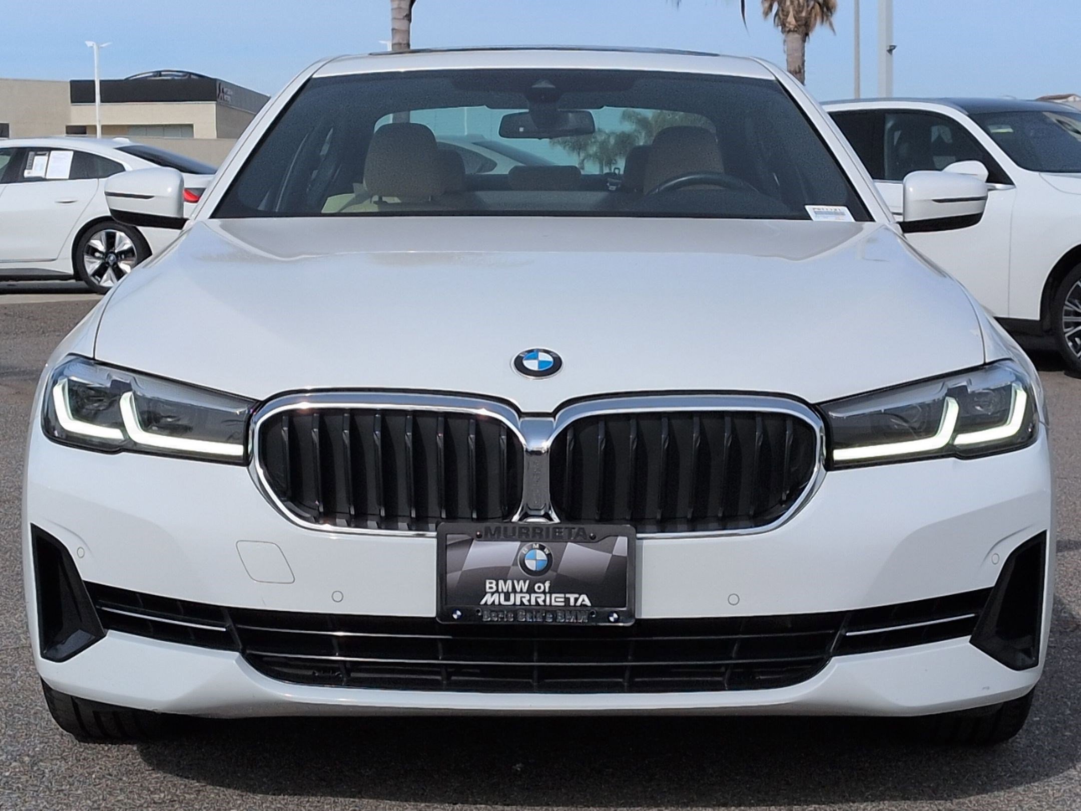 Certified 2022 BMW 540i image 3