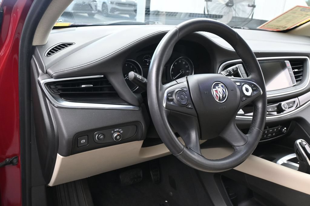 Used 2020 Buick Enclave Essence FWD image 15
