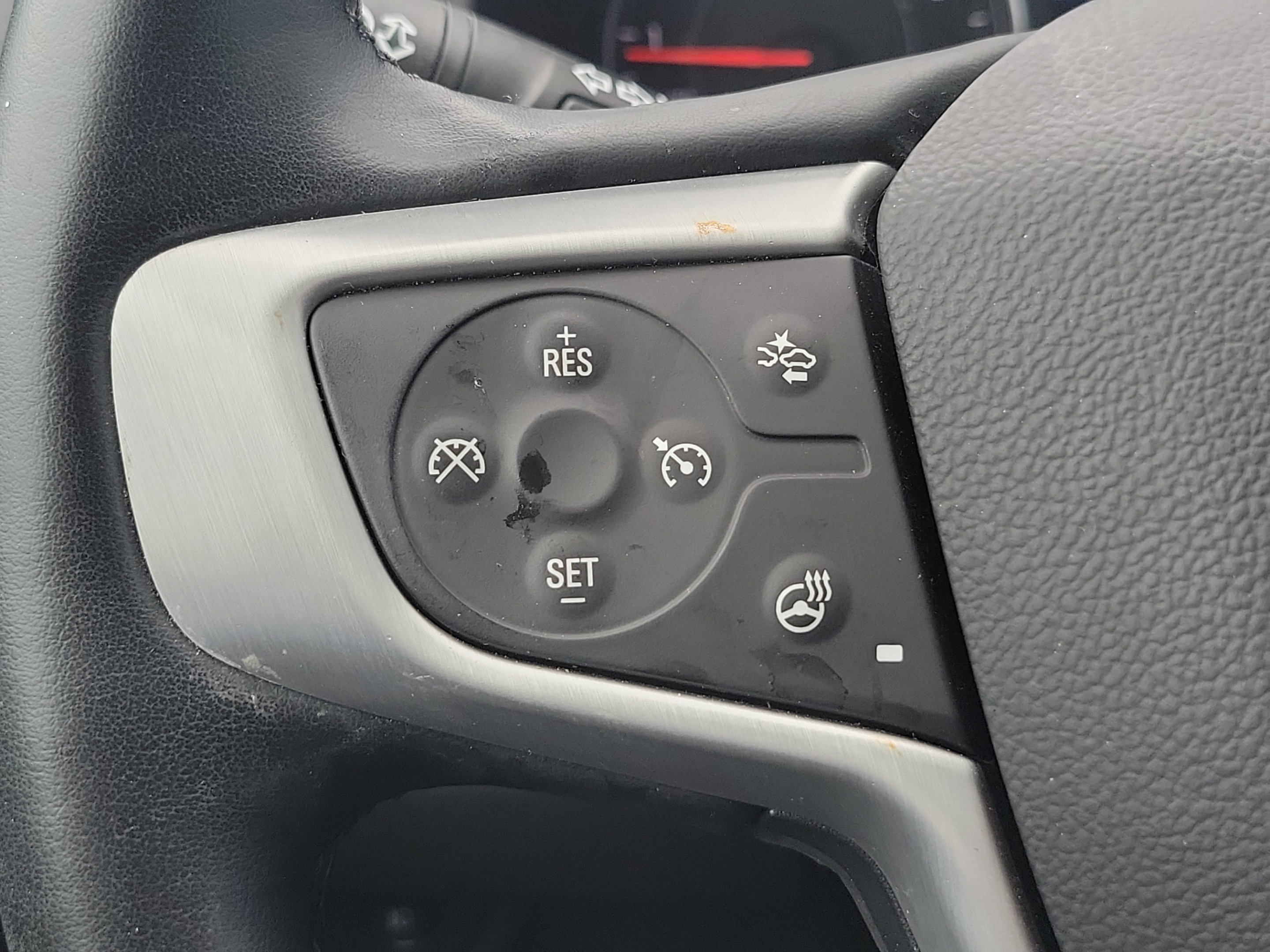 Used 2024 GMC Terrain SLT w/ Infotainment Package II FWD image 21