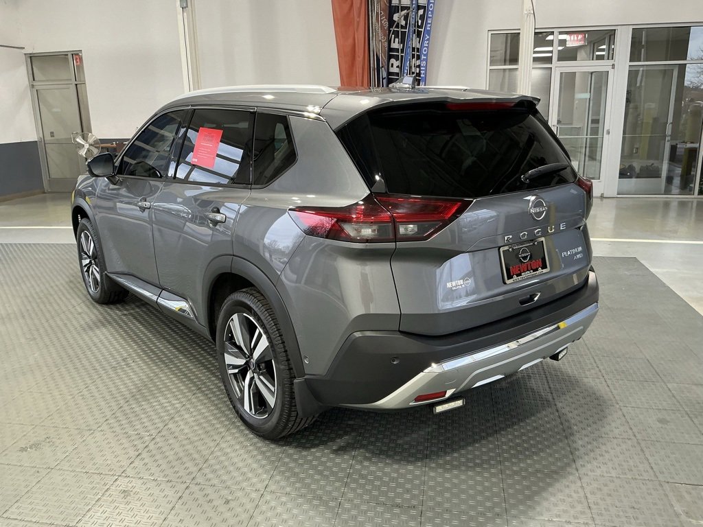 Used 2023 Nissan Rogue Platinum w/ Platinum Premium Package image 39