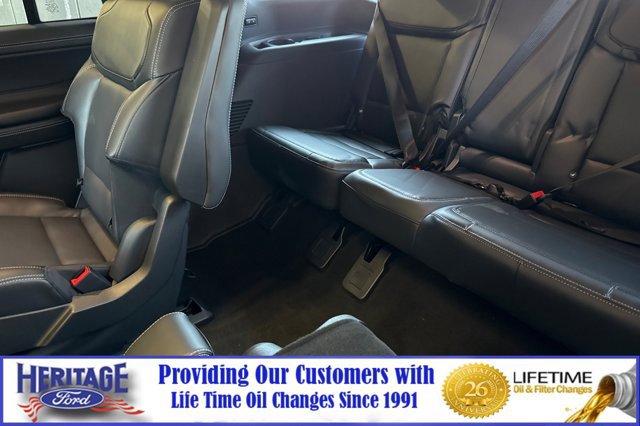 New 2026 Ford Expedition Platinum w/ Stealth Performance Package AWD/4WD image 15