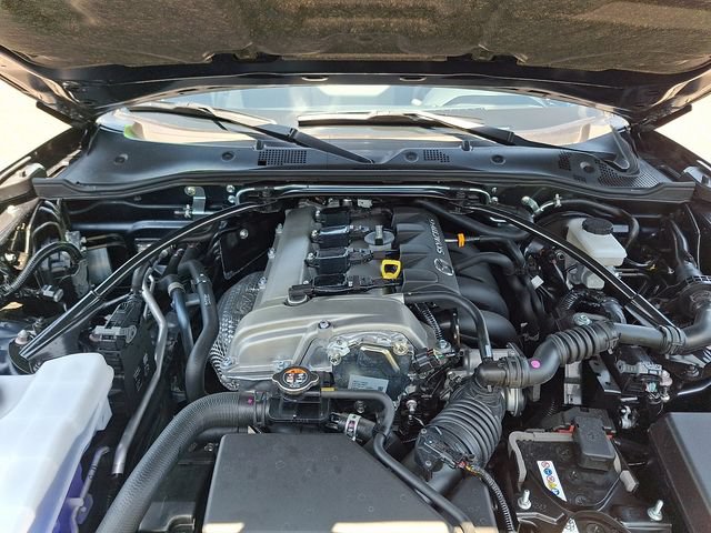 Used 2025 MAZDA MX-5 Miata Club w/ Weather Package RWD image 29