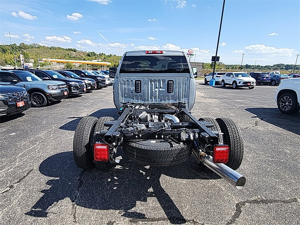 New 2026 Chevrolet Silverado 3500 LT w/ Convenience Package image 7