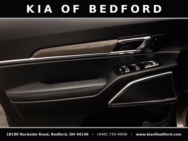Used 2022 Kia Telluride SX w/ SX Prestige Package AWD/4WD image 12