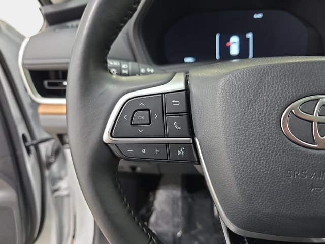 Certified 2025 Toyota Grand Highlander AWD image 14