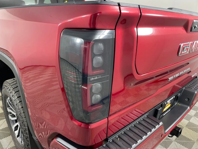 Certified 2022 GMC Sierra 1500 AT4 w/ AT4 Premium Package AWD/4WD image 17