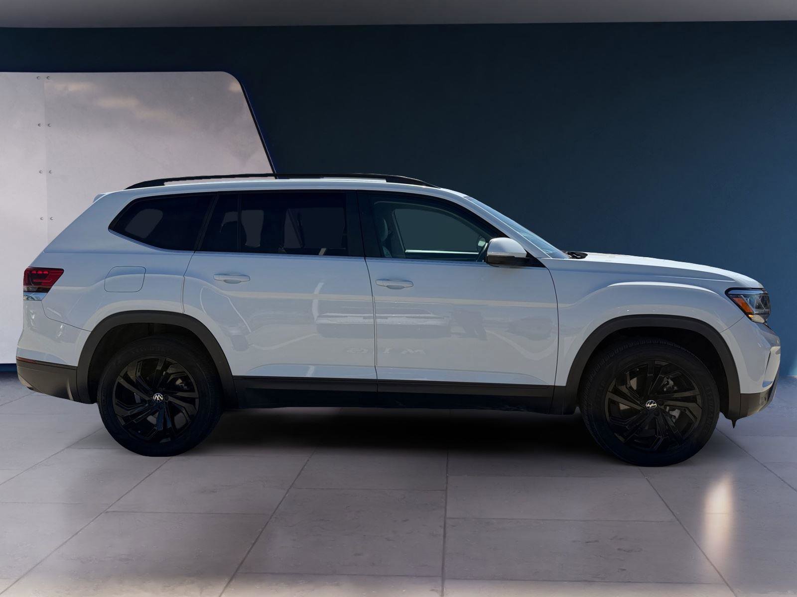 Used 2022 Volkswagen Atlas SE image 6