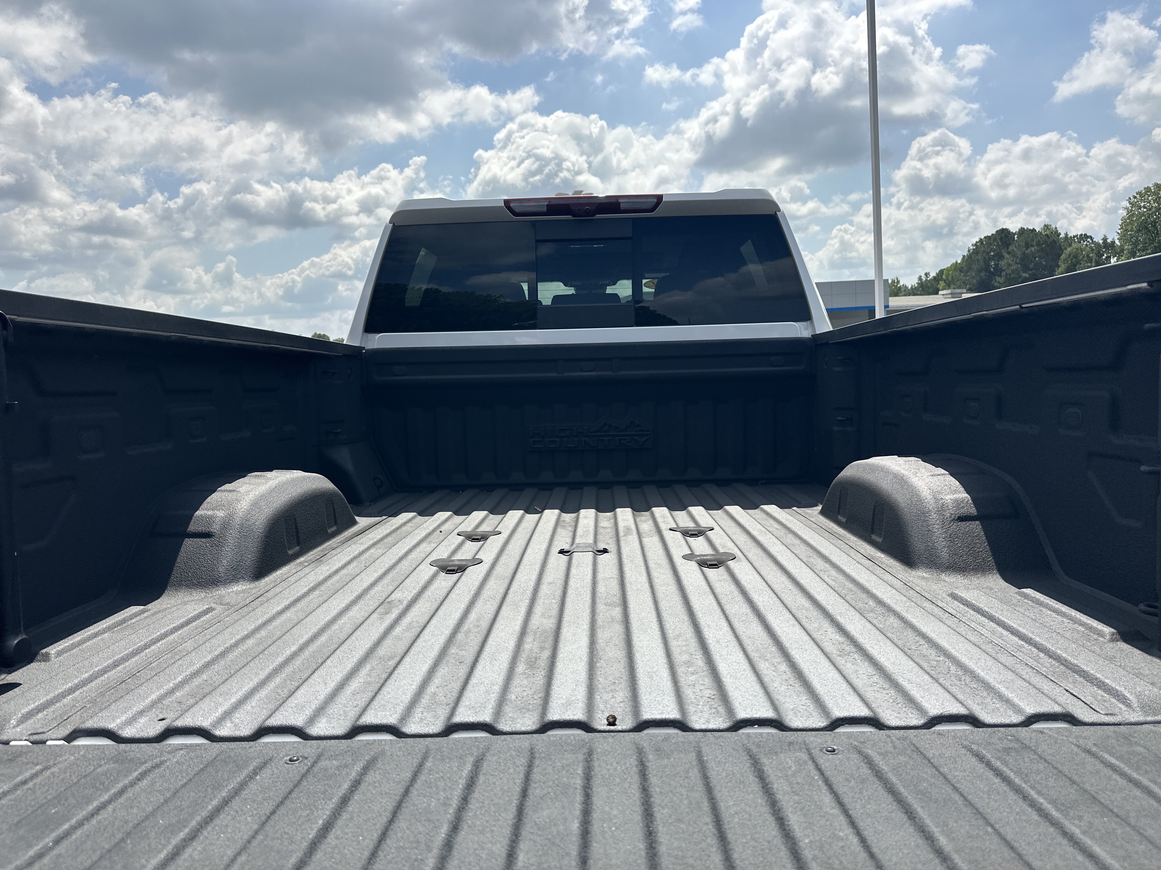 Used 2024 Chevrolet Silverado 3500 High Country w/ High Country Premium Package AWD/4WD image 19