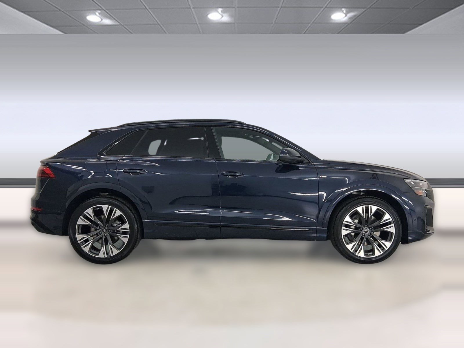 New 2026 Audi Q8 Premium Plus image 8