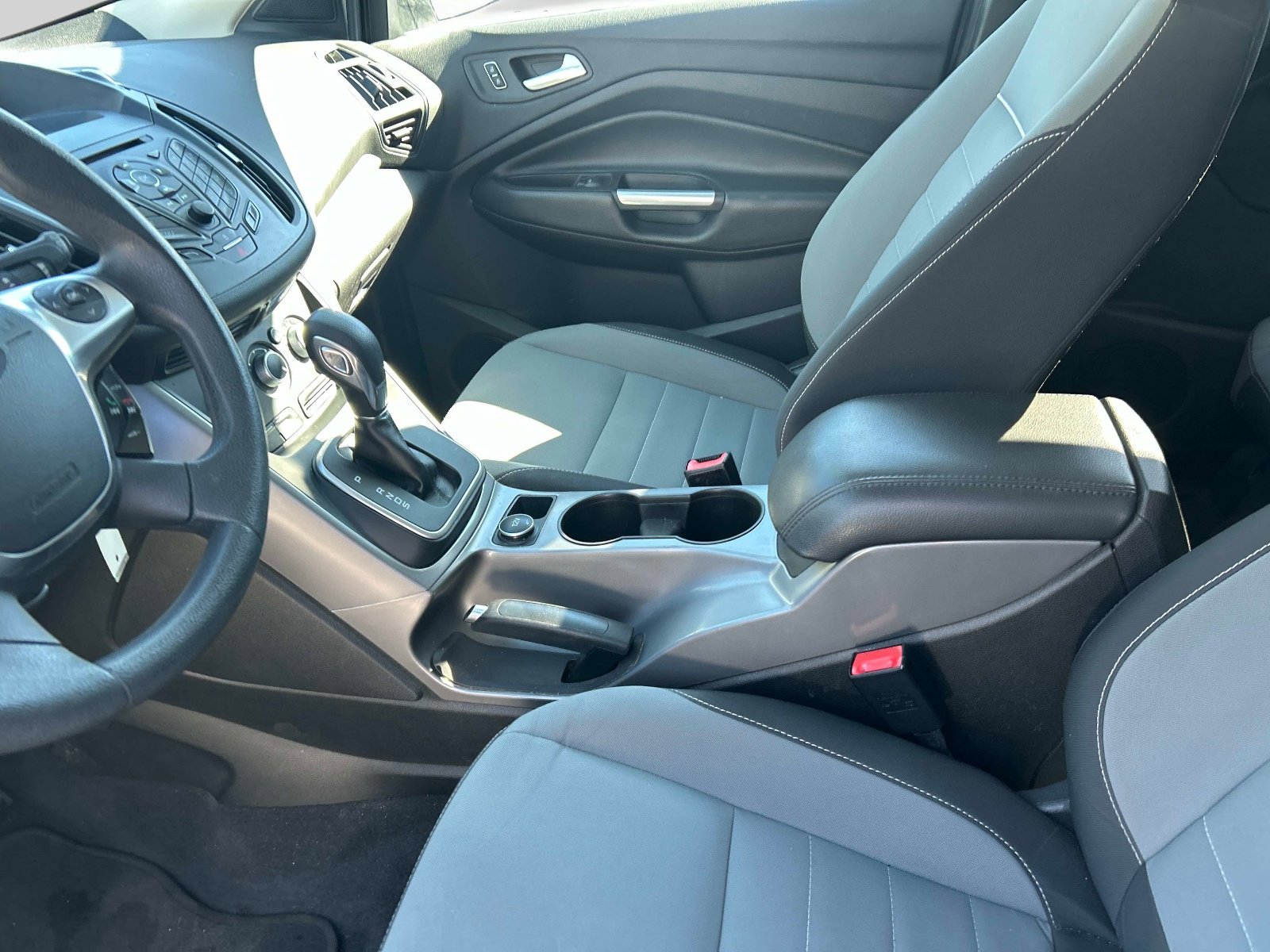 Used 2013 Ford Escape SE image 19