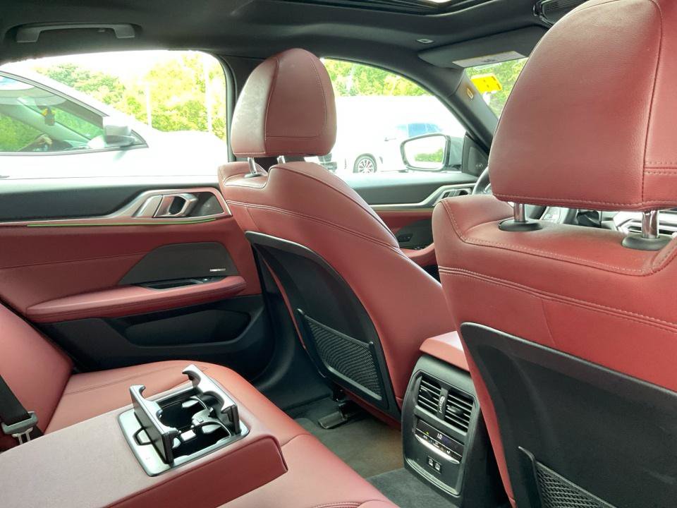 Used 2023 BMW i4 eDrive40 RWD image 29