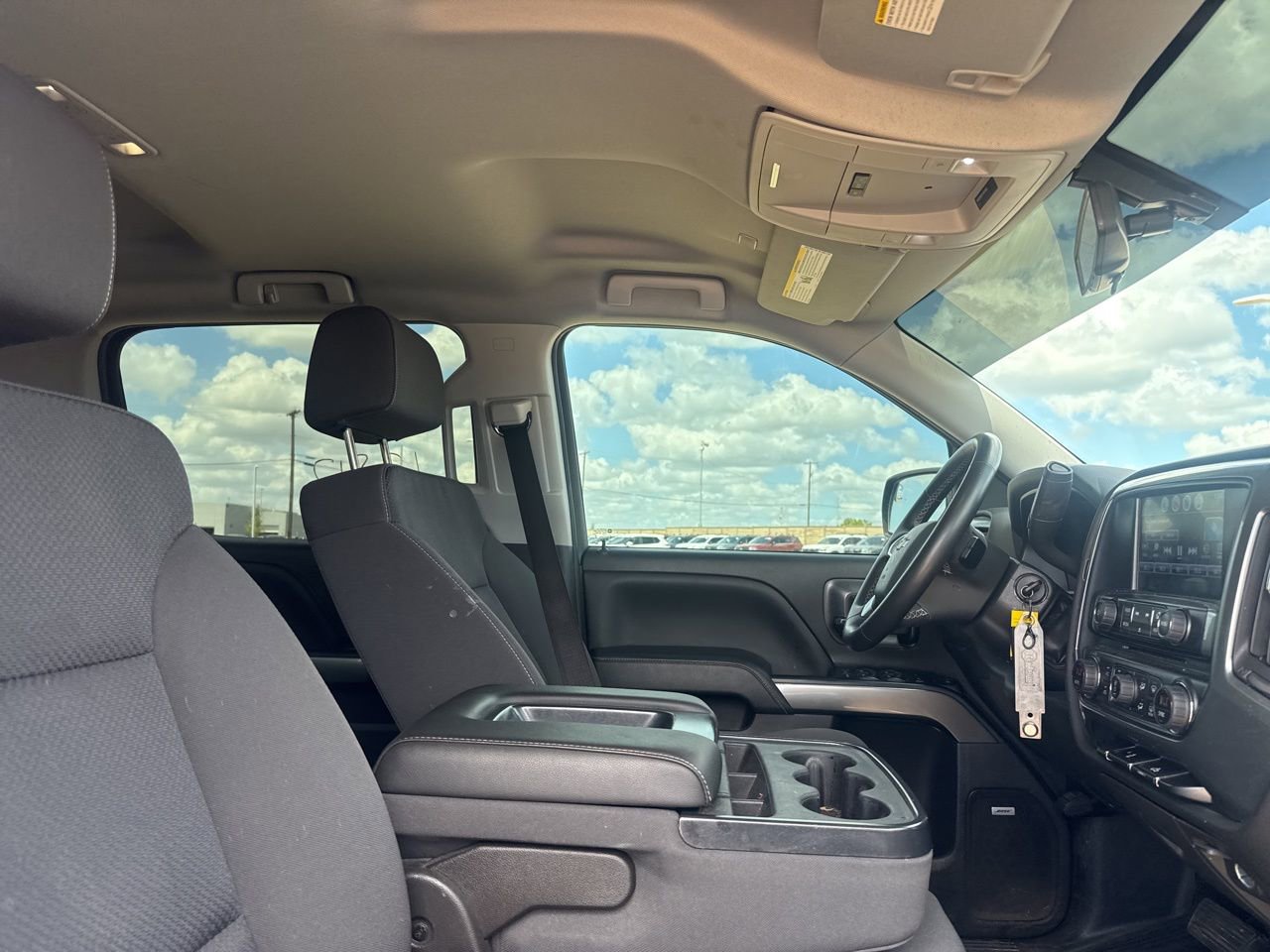 Used 2018 Chevrolet Silverado 1500 LT w/ Texas Edition image 31