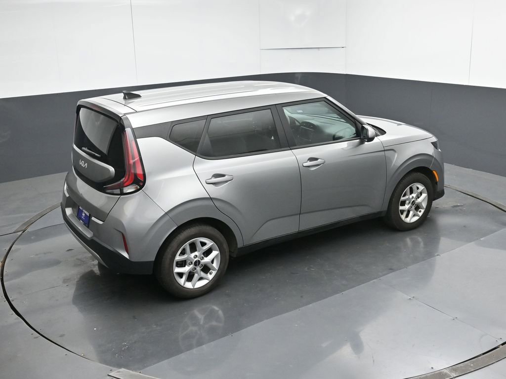Used 2025 Kia Soul LX w/ LX Technology Package image 50