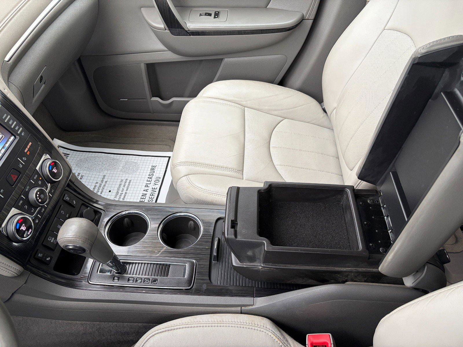 Used 2015 Chevrolet Traverse LTZ image 19