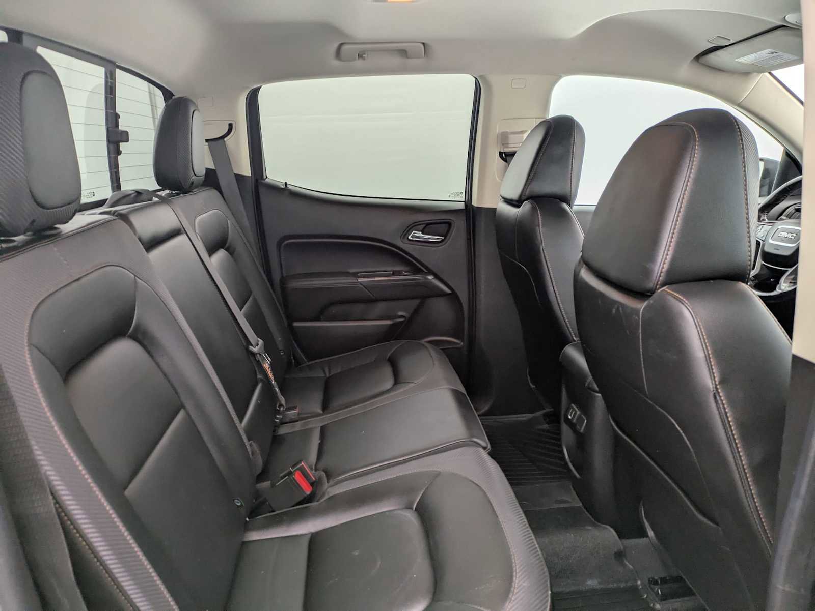 Used 2022 GMC Canyon AT4 image 20