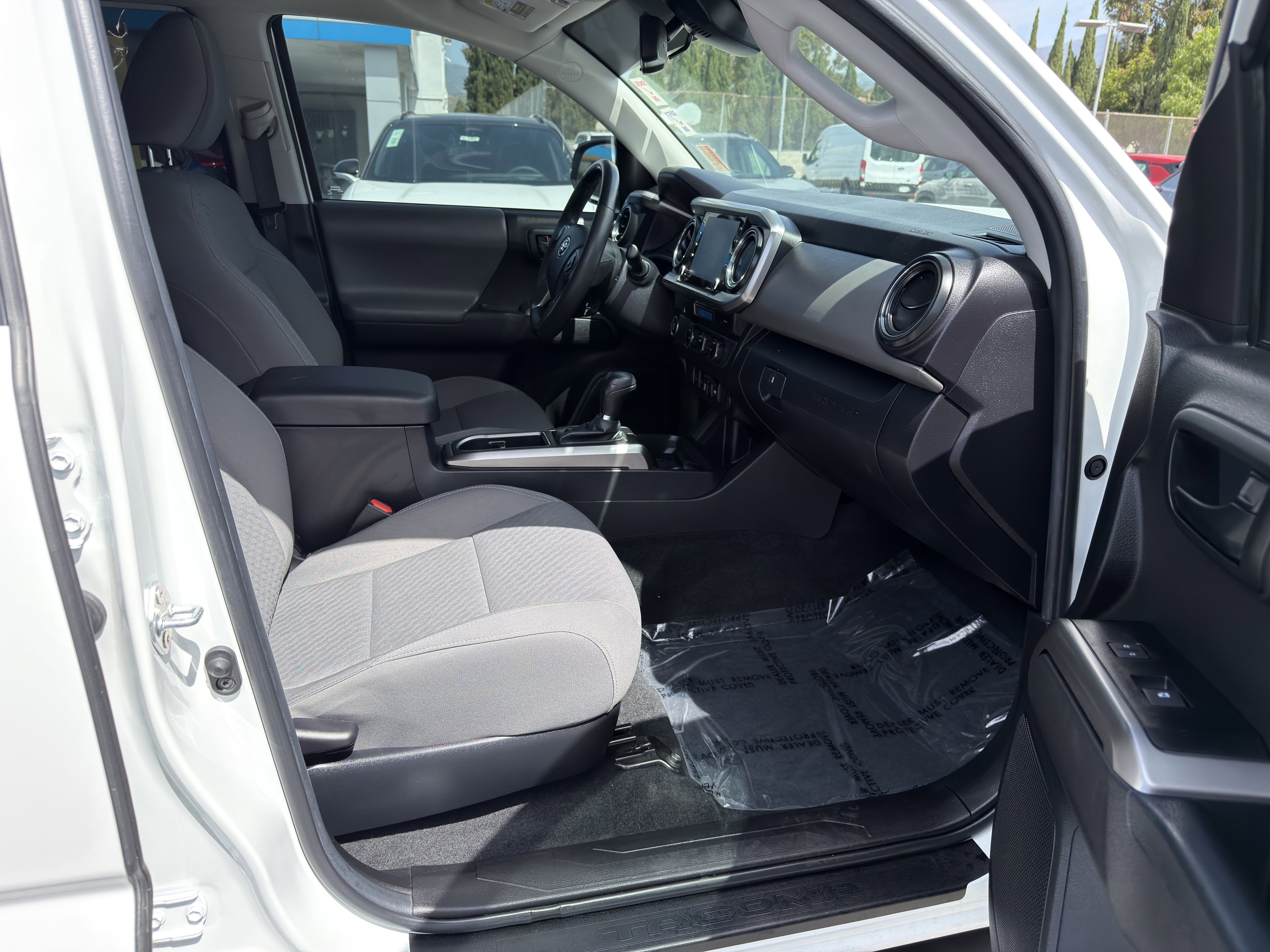 Used 2023 Toyota Tacoma SR5 RWD image 10