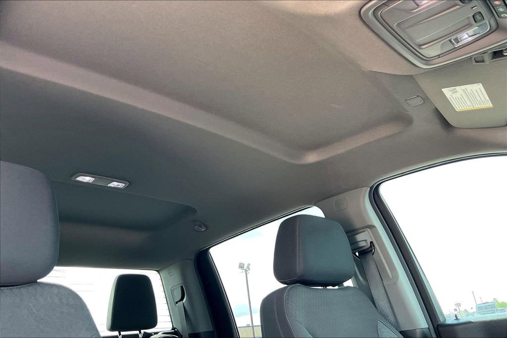 Used 2025 Chevrolet Silverado 2500 Custom w/ Custom Value Package AWD/4WD image 28