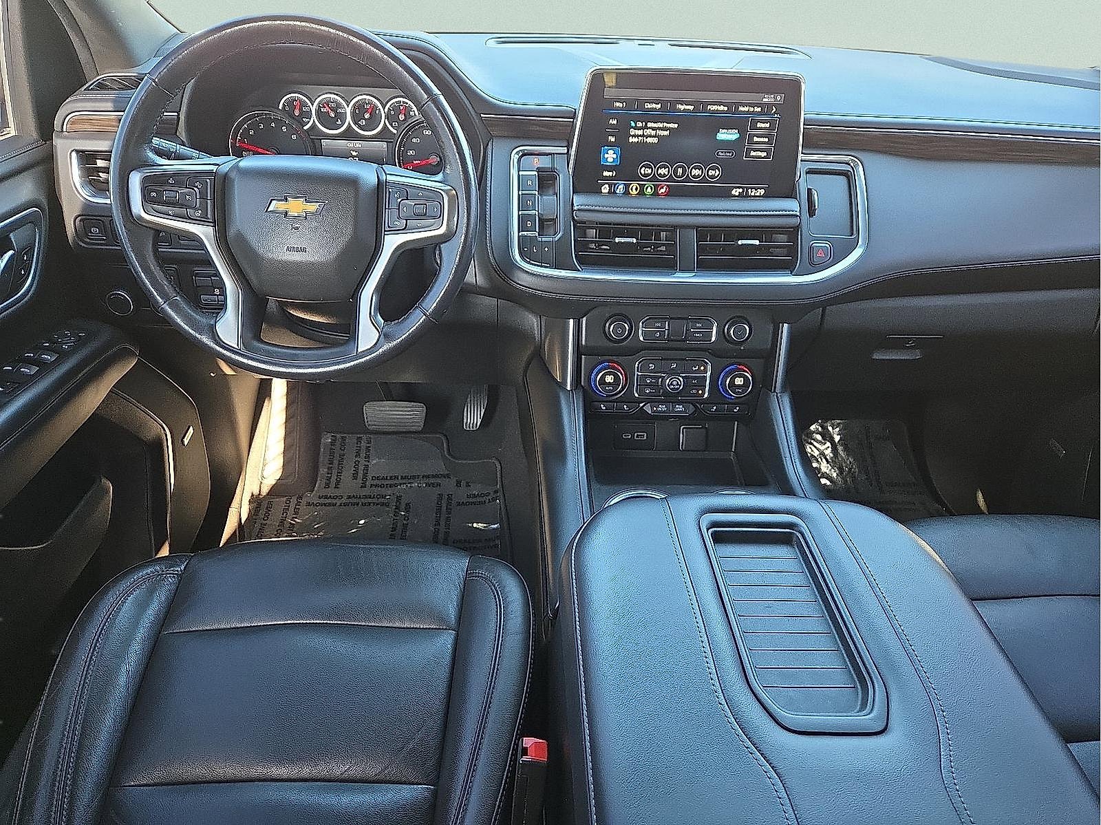 Used 2021 Chevrolet Suburban LT w/ LT Signature Package image 12