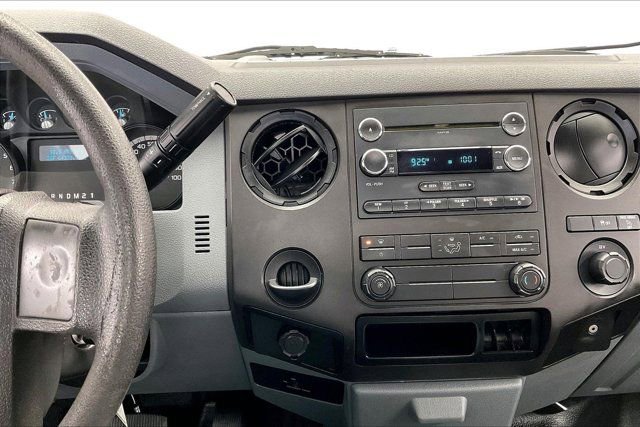 Used 2015 Ford F250 XL w/ XL Value Package image 5