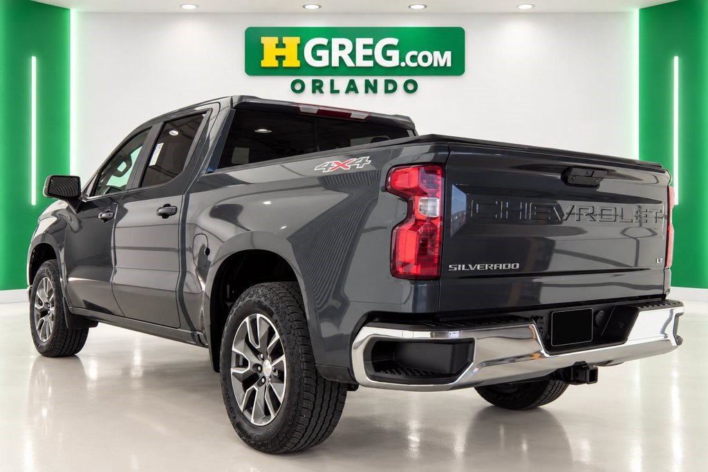 Used 2021 Chevrolet Silverado 1500 LT AWD/4WD image 2