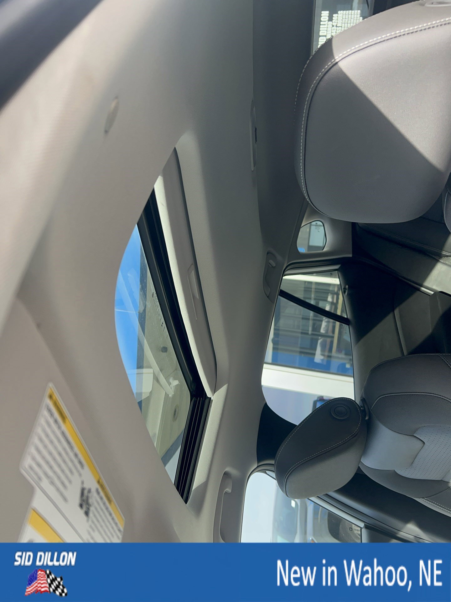 New 2026 Chevrolet Trax LT w/ Sunroof Package image 10