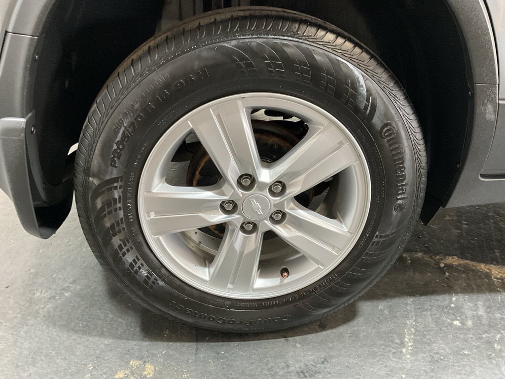 Used 2020 Chevrolet Trax LS w/ Tint and Cruise Package FWD image 16