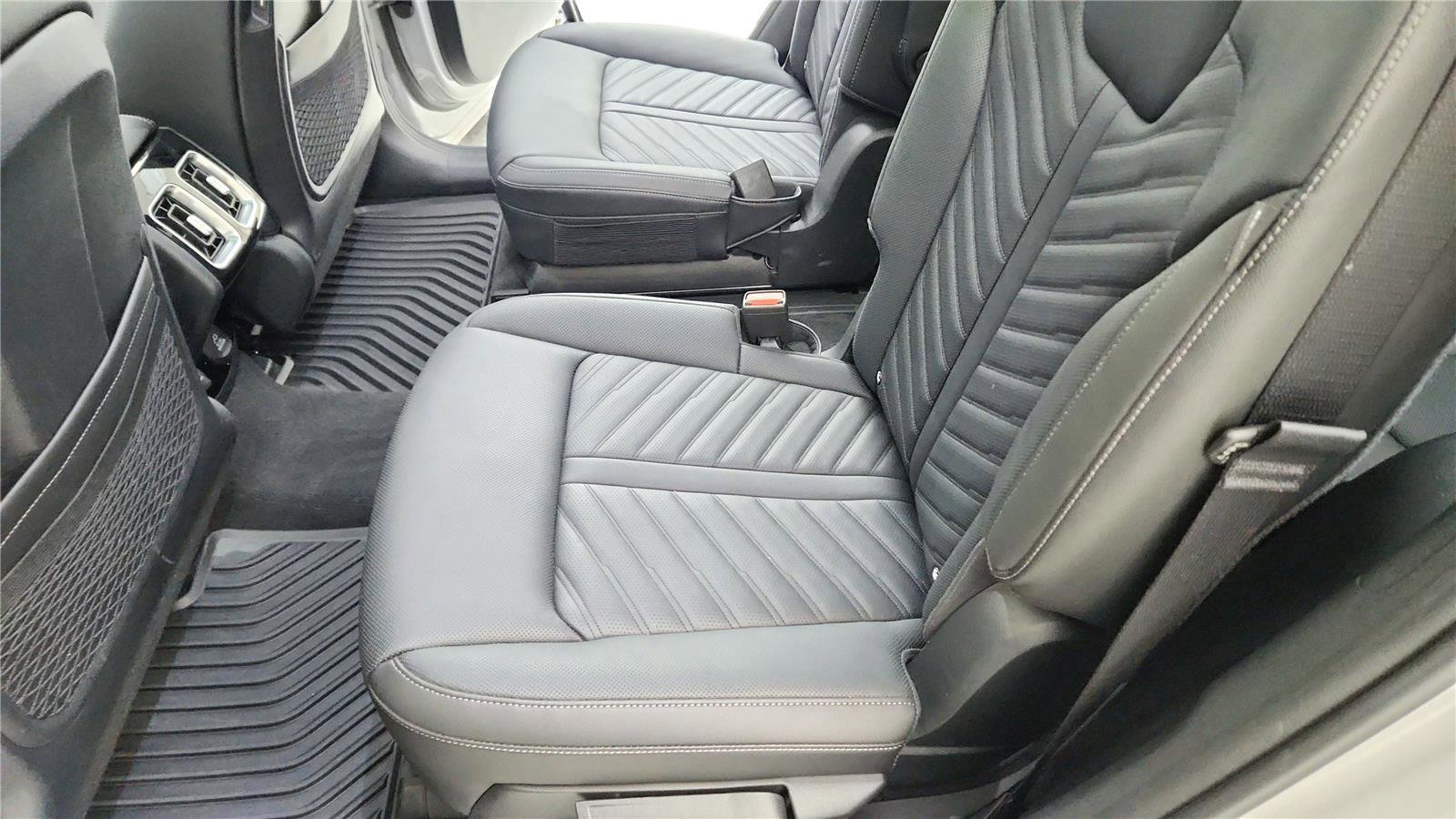 Used 2025 Kia Sorento SX Prestige AWD/4WD image 18