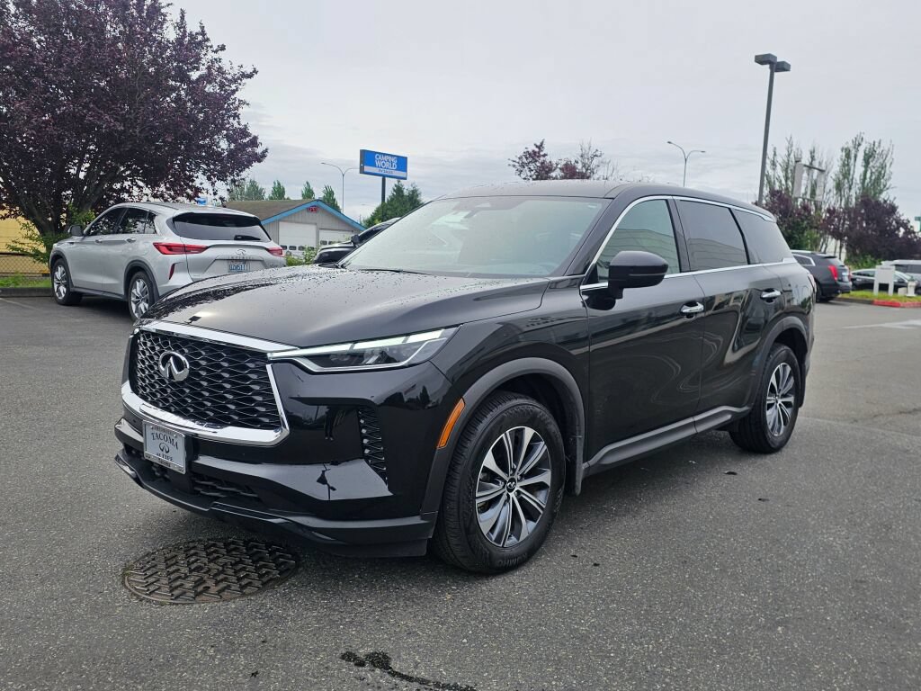 Used 2025 INFINITI QX60 Pure AWD/4WD image 3