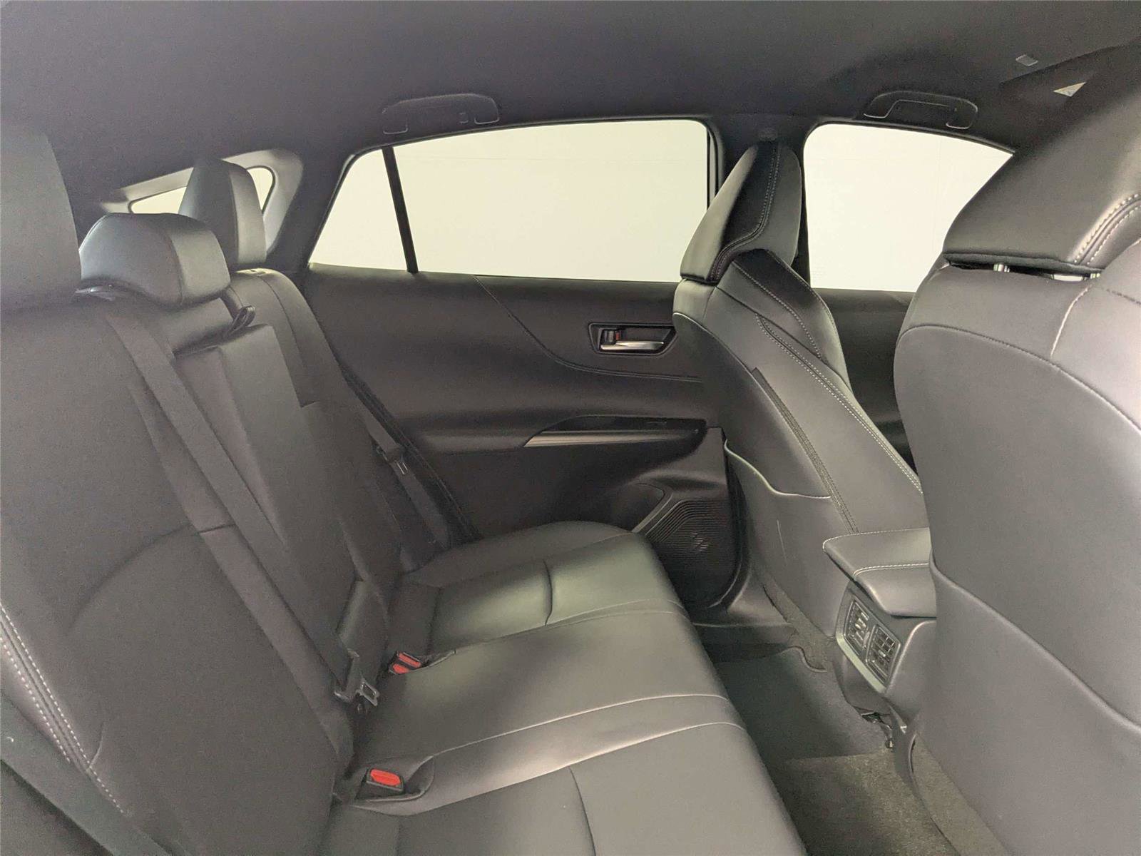 Certified 2024 Toyota Venza XLE AWD/4WD image 27