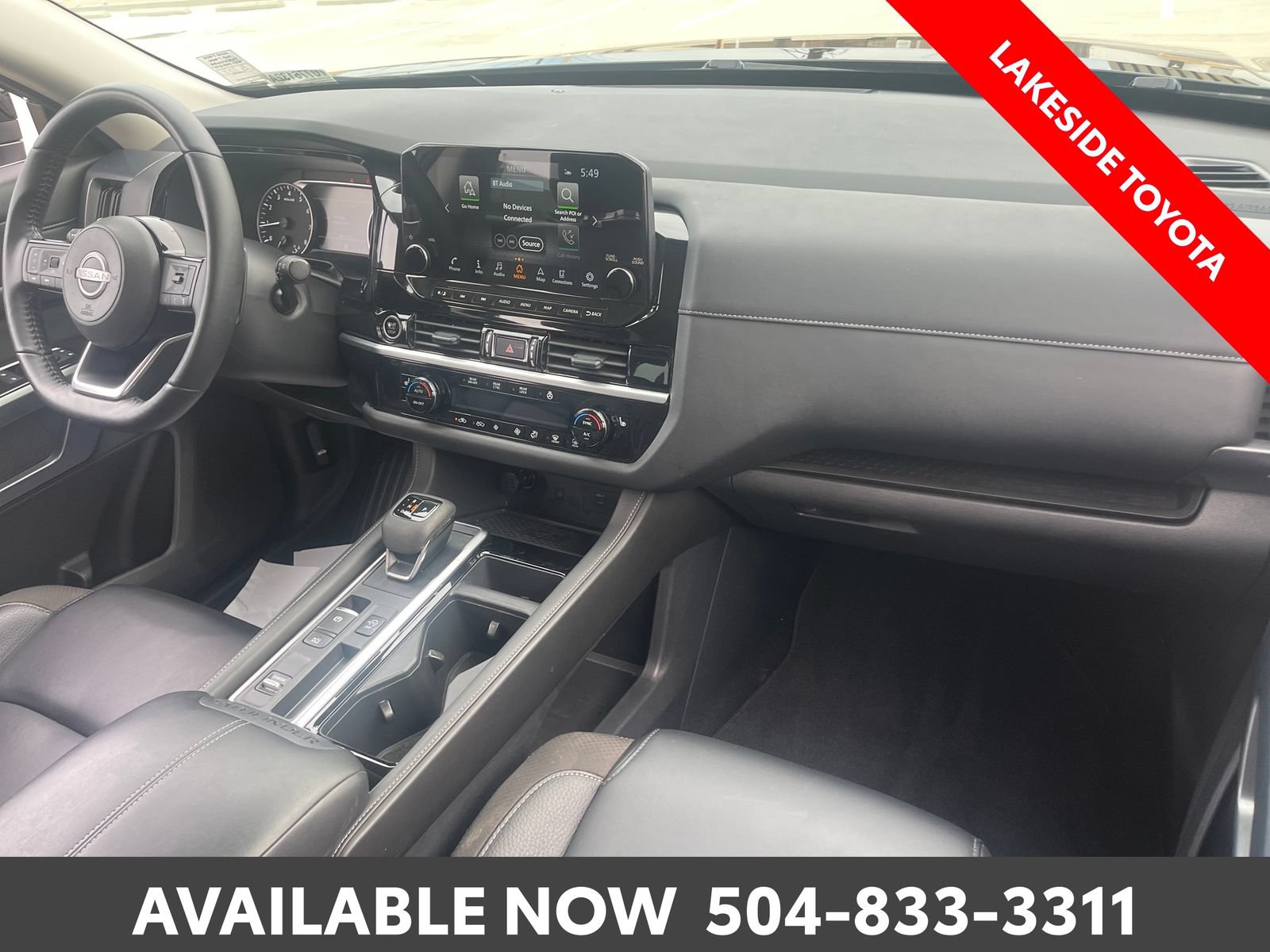 Used 2024 Nissan Pathfinder SL FWD image 15