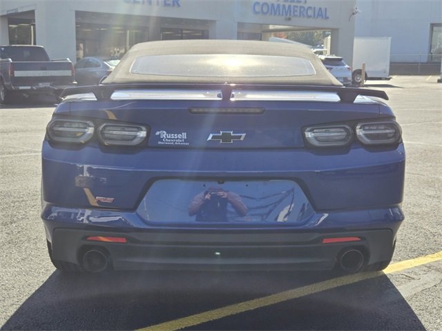 Used 2024 Chevrolet Camaro LT w/ RS Package image 4