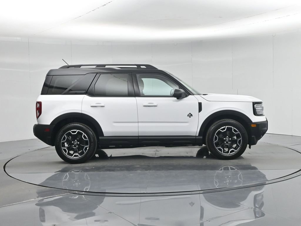 Used 2025 Ford Bronco Sport Outer Banks w/ Outer Banks Tech Package+ image 28