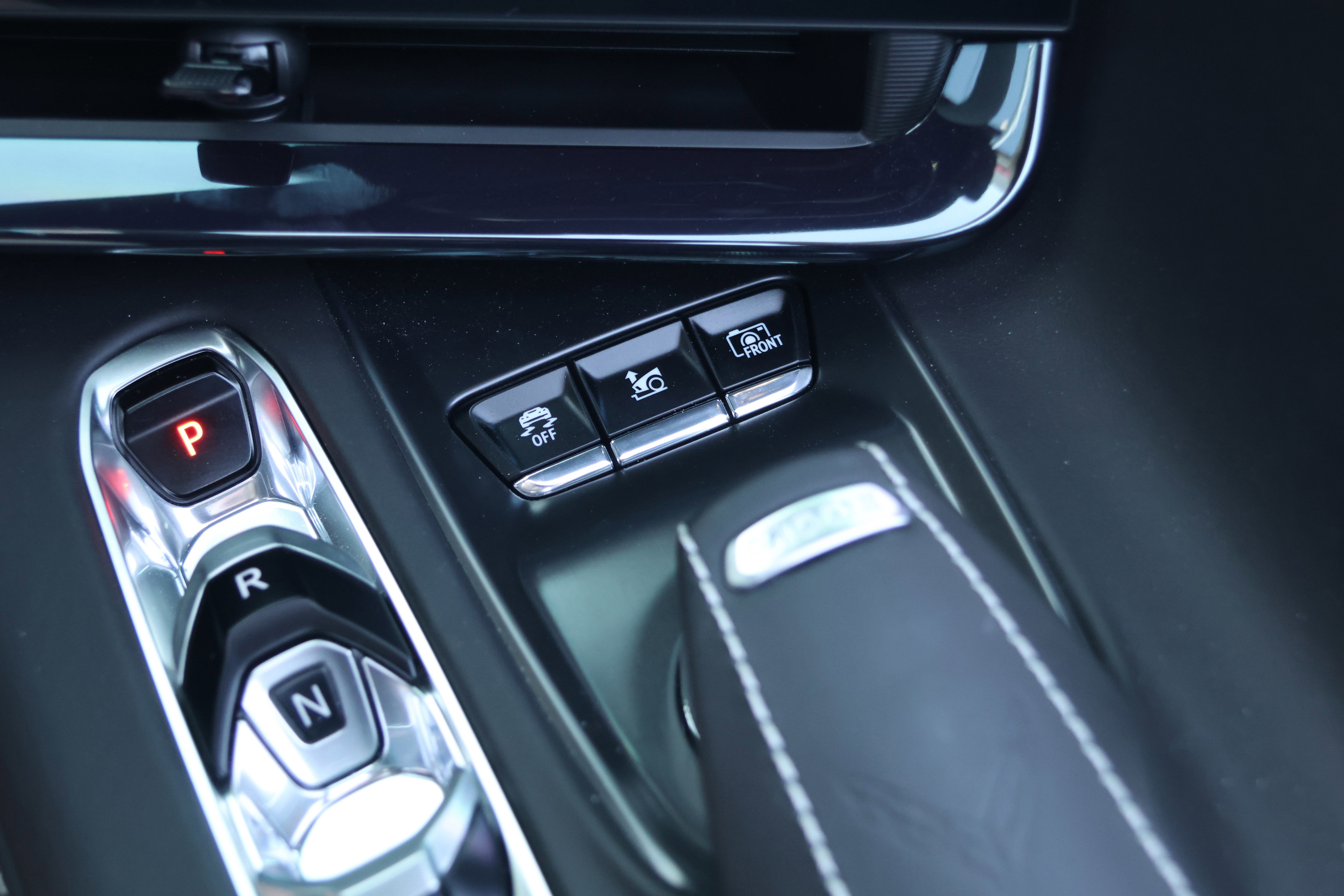 Used 2025 Chevrolet Corvette Stingray Premium Conv w/ Z51 Performance Package RWD image 28