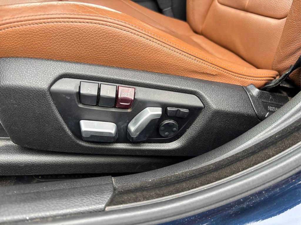 Used 2017 BMW 330i Gran Turismo xDrive image 36