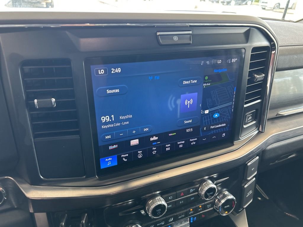 Used 2025 Ford F350 Lariat image 7