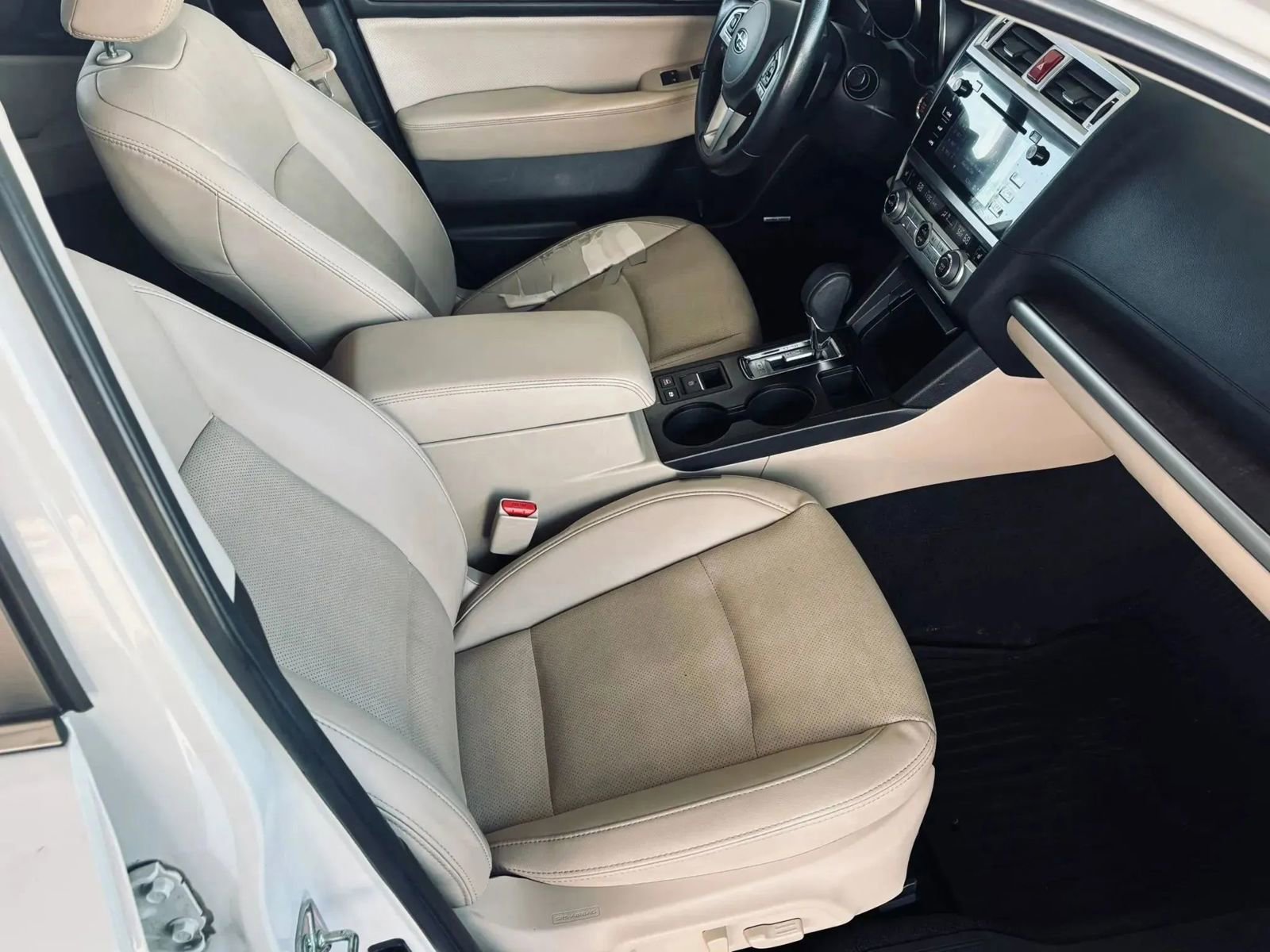 Used 2017 Subaru Outback 2.5i Limited image 22