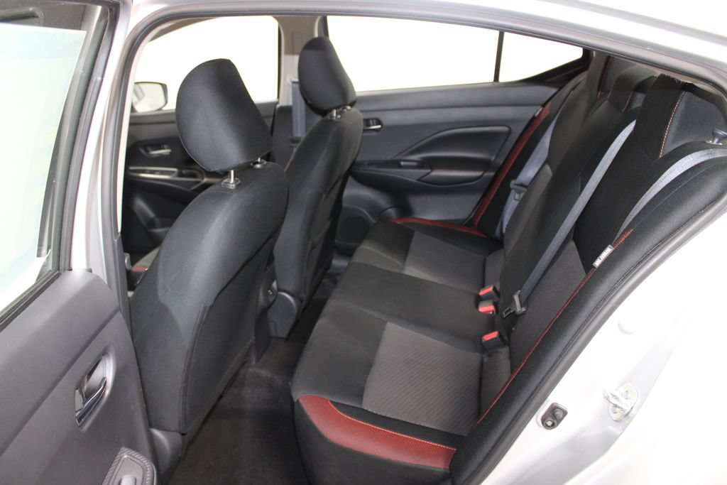 Used 2024 Nissan Versa SR FWD image 22