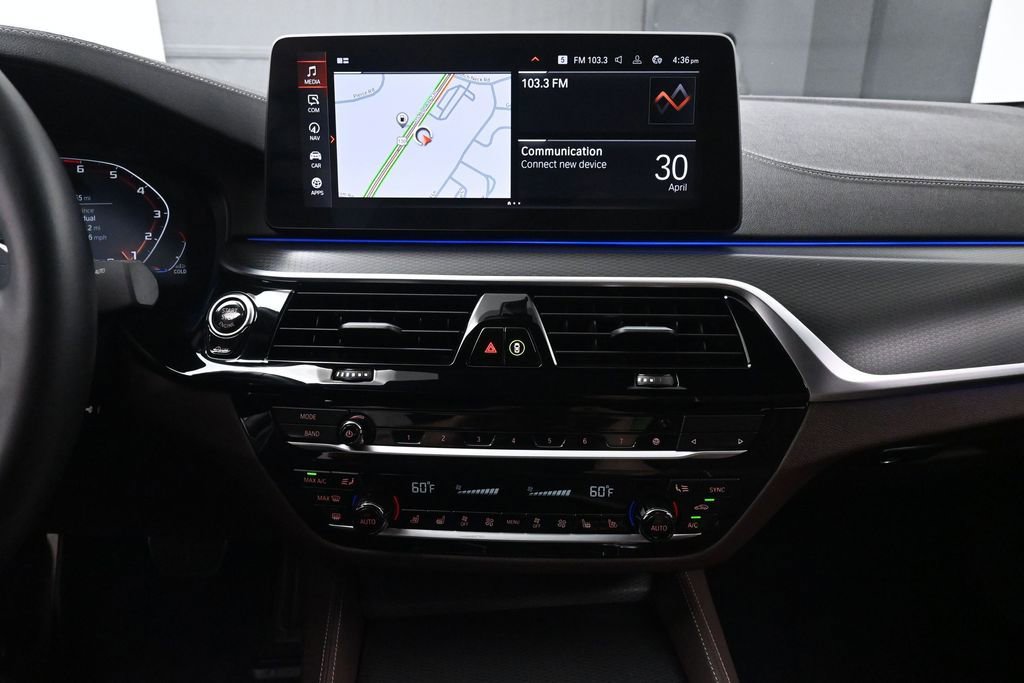 Used 2023 BMW M550i xDrive w/ Dynamic Handling Package AWD/4WD image 32