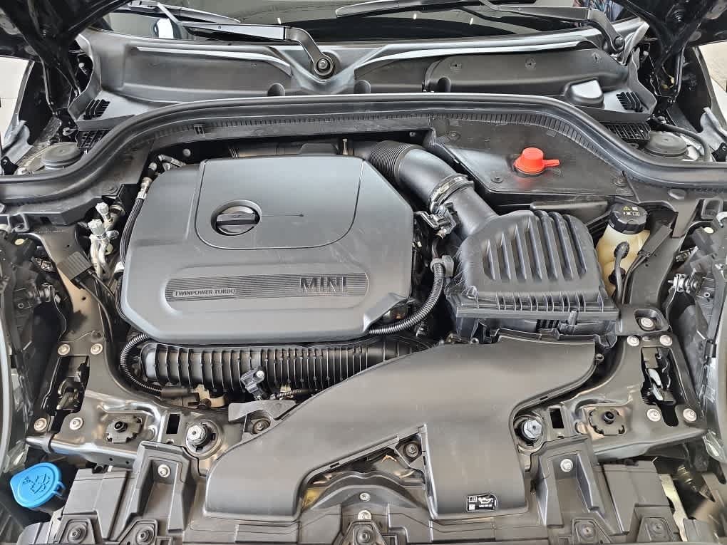 Used 2023 MINI Cooper John Cooper Works w/ Driver Assistance Package FWD image 34