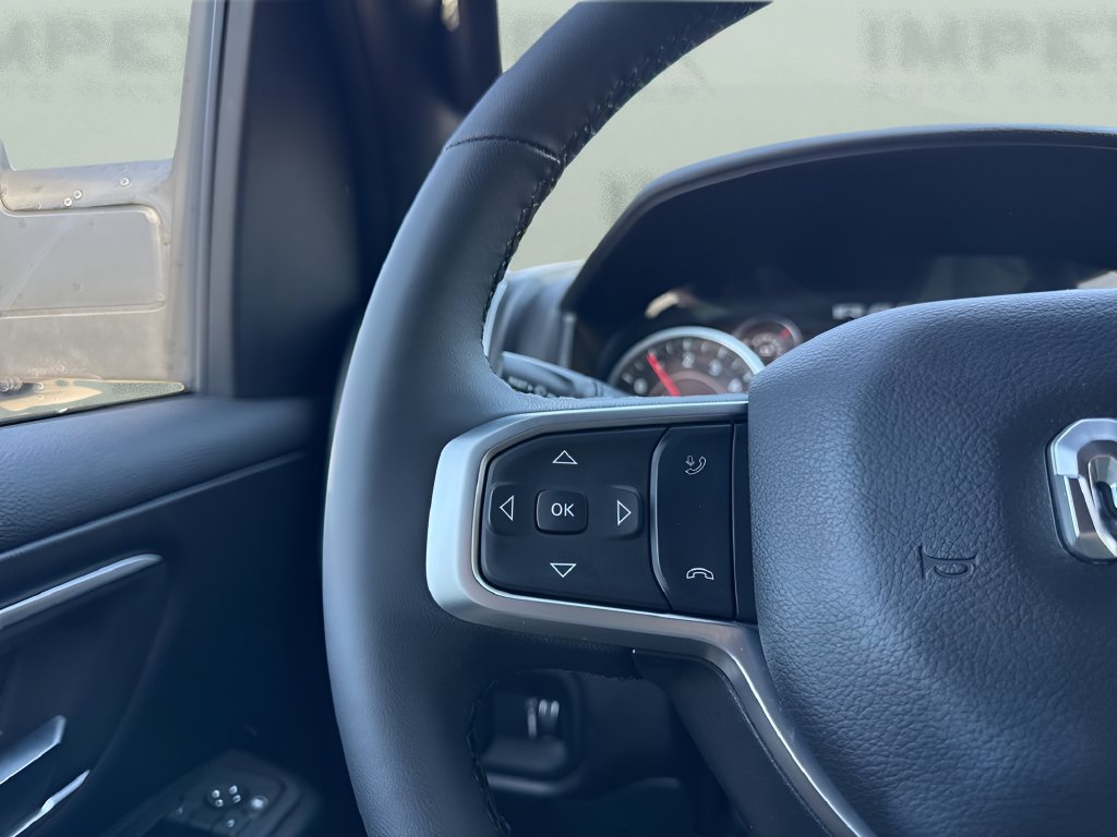Used 2025 RAM 1500 Big Horn RWD image 16