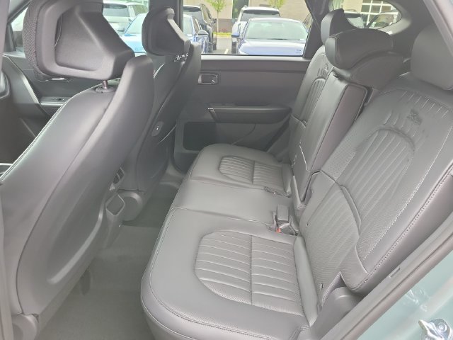 New 2027 Kia Seltos X-Line S w/ X-Line S Premium Package AWD/4WD image 11