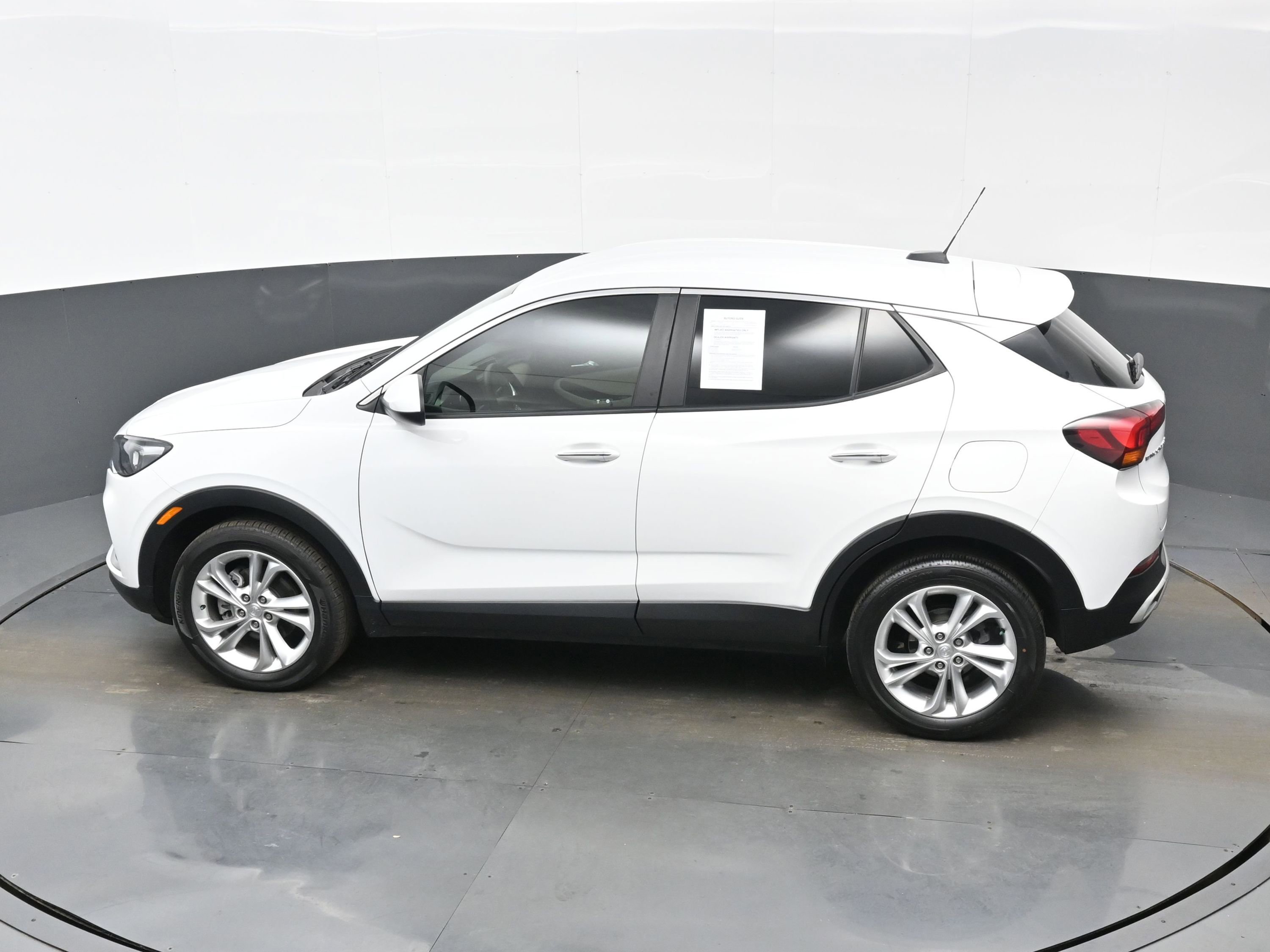 Used 2022 Buick Encore GX Preferred image 33